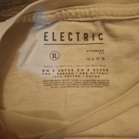 Electric Skate Surf Logo Graphic Print White T-Shirt. - Picture 6 of 8